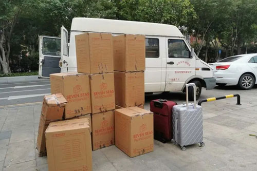 龙沙行李托运公司